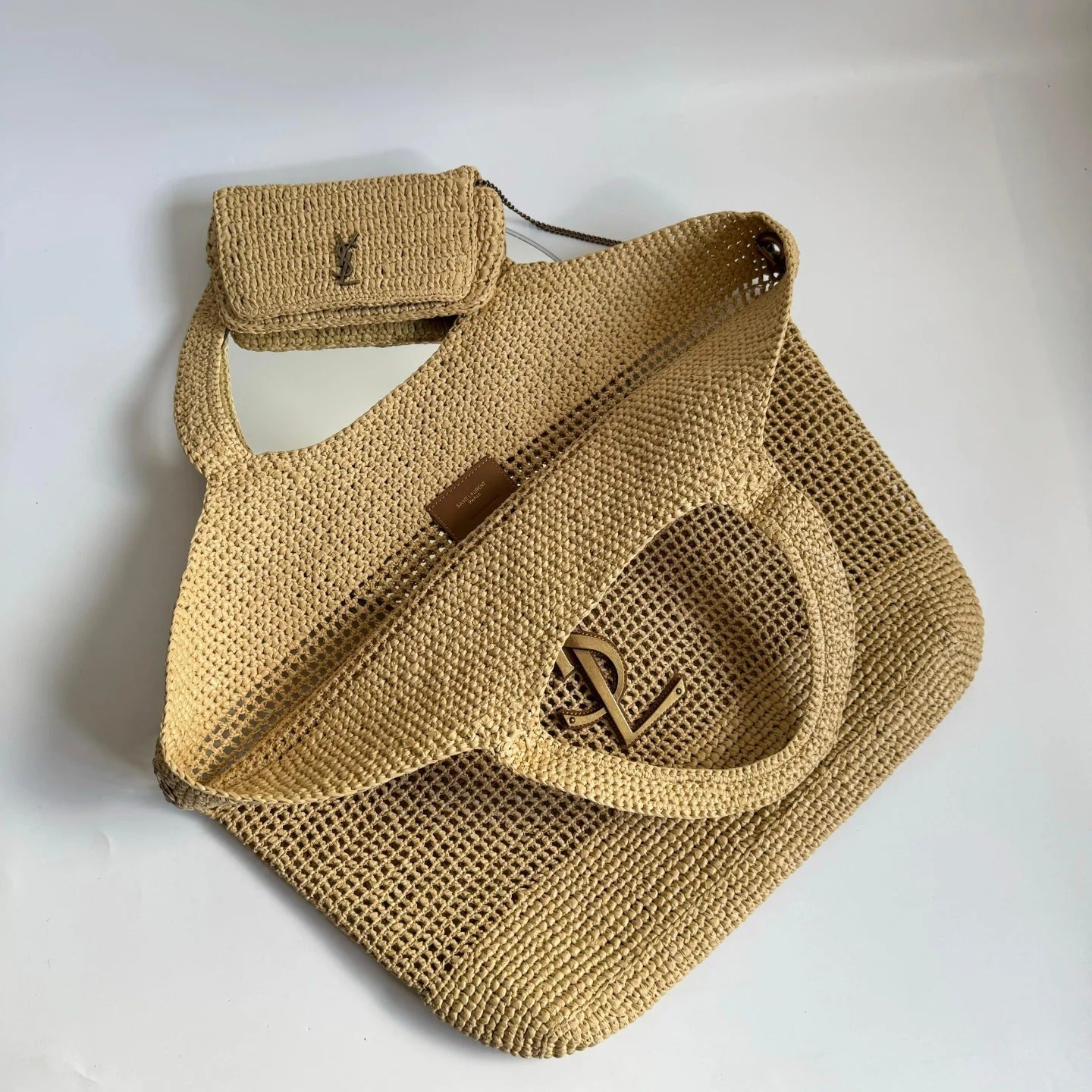 ICARE IN RAFFIA